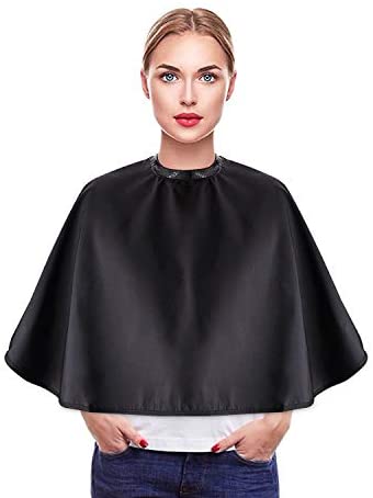 Noverlife Black Makeup Cape, Chemical & Water Proof Beauty Salon Shorty Smock for Clients, Lightweight Comb-out Beard Apron Shortie Makeup Bib Styling Shampoo Cape for Makeup Artist Beautician